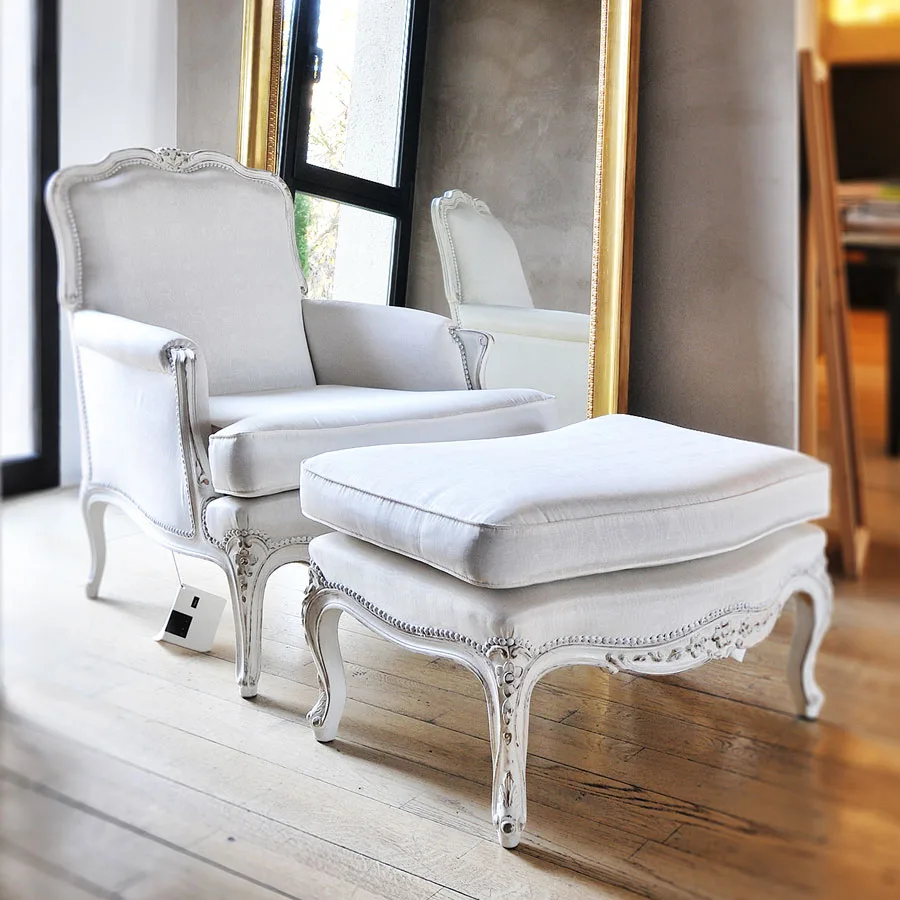Spini – Poltrona con Pouf